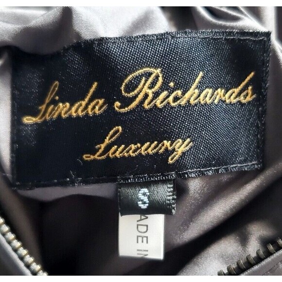 Linda Richards Luxury Gray Rabbit Fur & Ruched Silk Reversible Vest Sz Small EUC - Picture 6 of 7